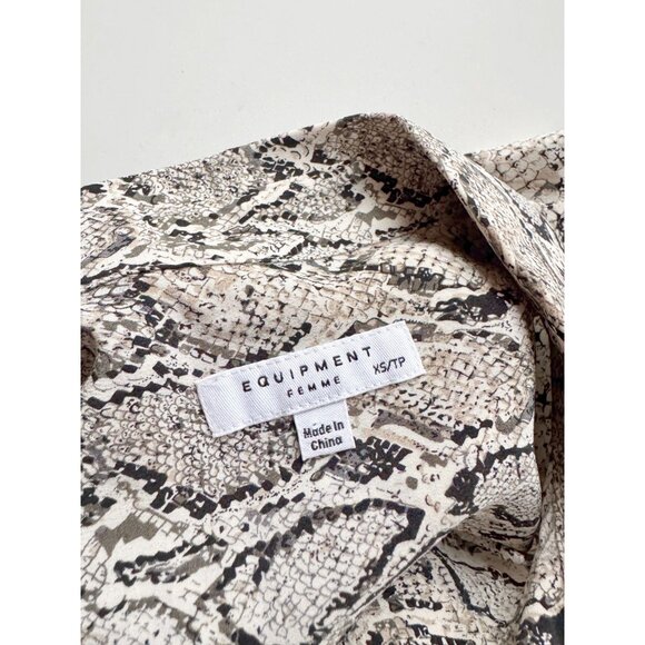 NWOT EQUIPMENT Slim Signature Python 100% Silk Crepe Button Up Shirt, Size XS - Picture 13 of 15